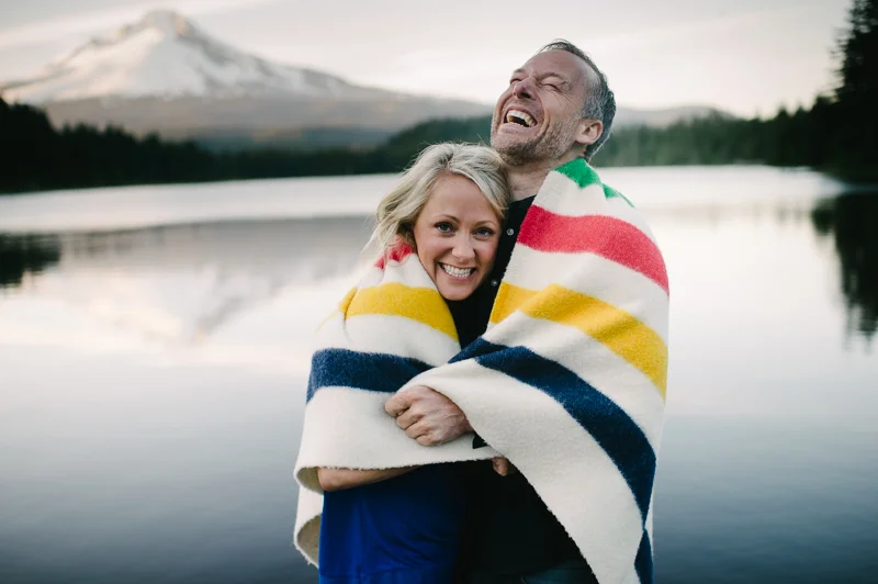 trillium-lake-engagement-session-021.jpg