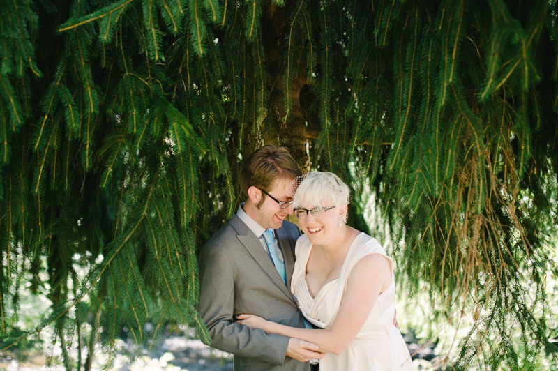 silverton-oregon-backyard-wedding-024.jpg