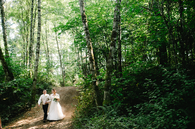 pendarvis-farm-oregon-wedding-059.jpg