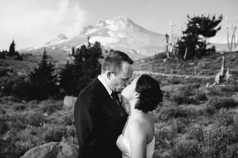 timberline-lodge-mt-hood-wedding-oregon-067.jpg