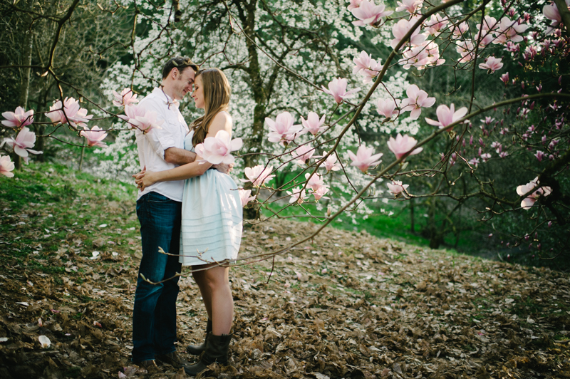 hoyt-arboretum-portland-engagement-013.jpg