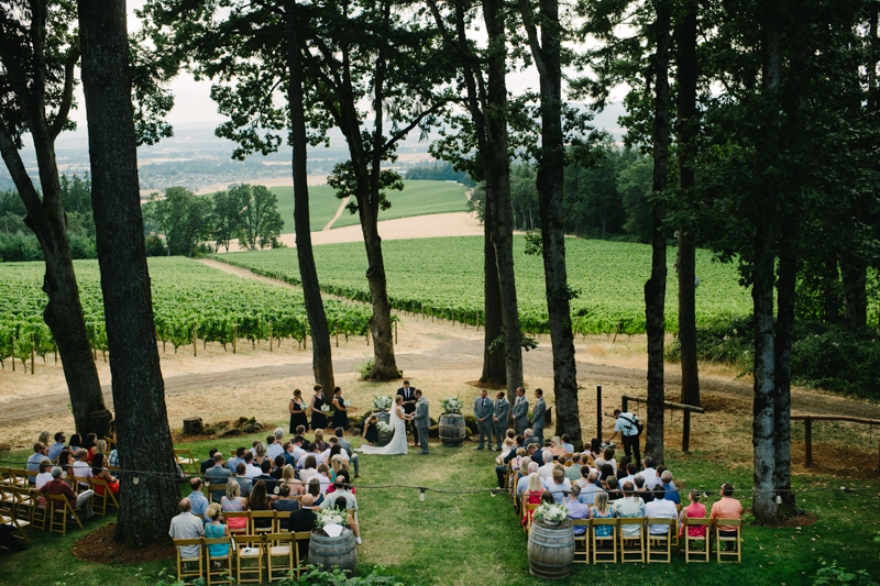 vista-hills-vineyard-wedding-oregon-063.jpg