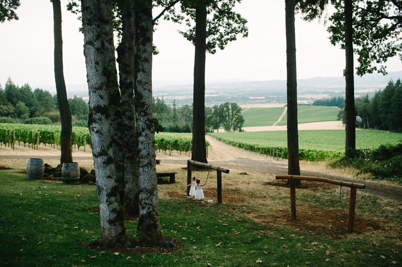 vista-hills-vineyard-wedding-oregon-082.jpg