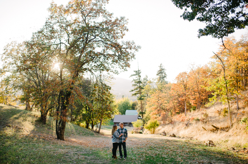 hood-river-engagement-session-15.jpg