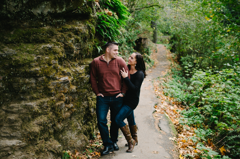 latourell-falls-oregon-engagement-013.jpg