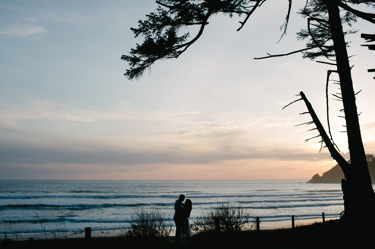 oswald-west-engagement-oregon-coast-033.jpg