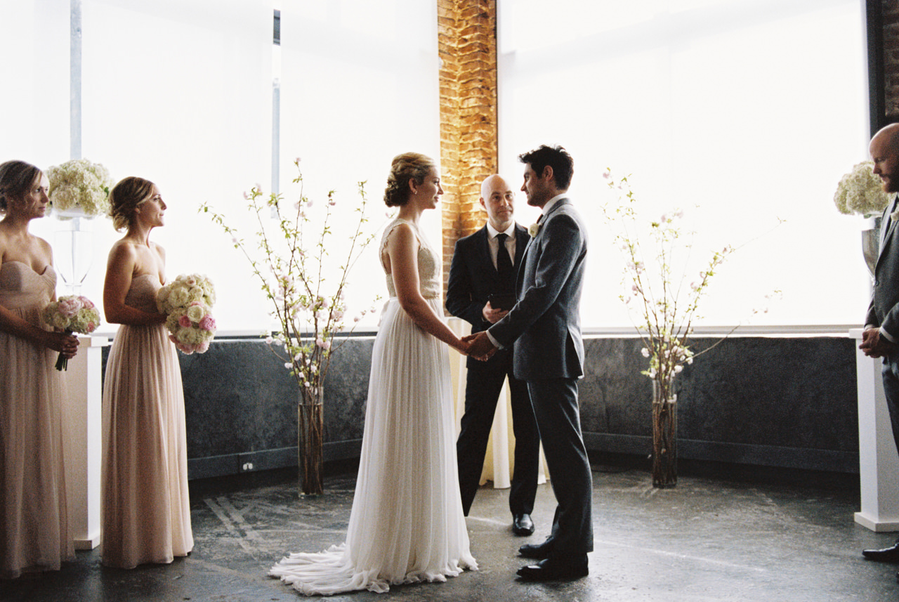 leftbank-annex-film-portland-wedding-004.jpg