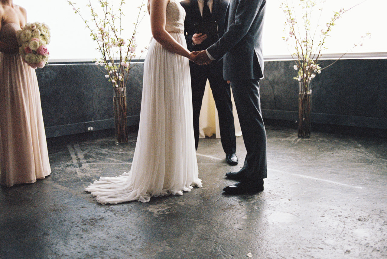 leftbank-annex-film-portland-wedding-006.jpg