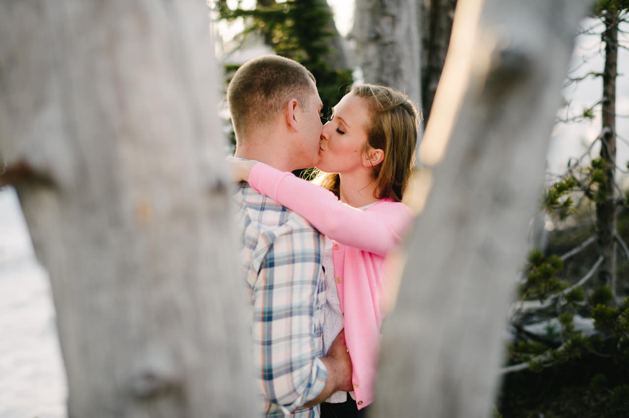 timberline-lodge-oregon-engagement-021.jpg