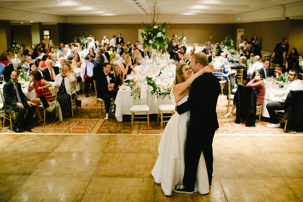 benson-hotel-portland-wedding-098.jpg