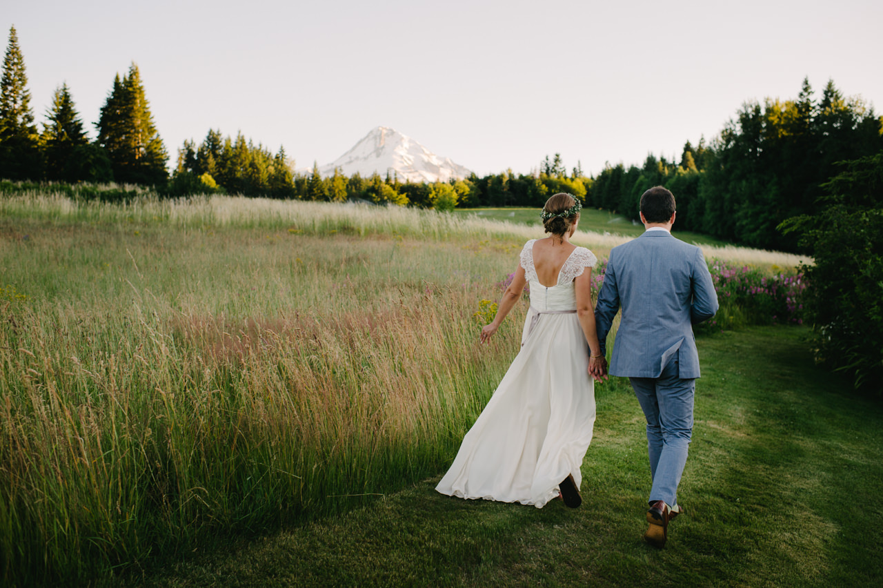 mt-hood-bed-breakfast-oregon-wedding-115.jpg