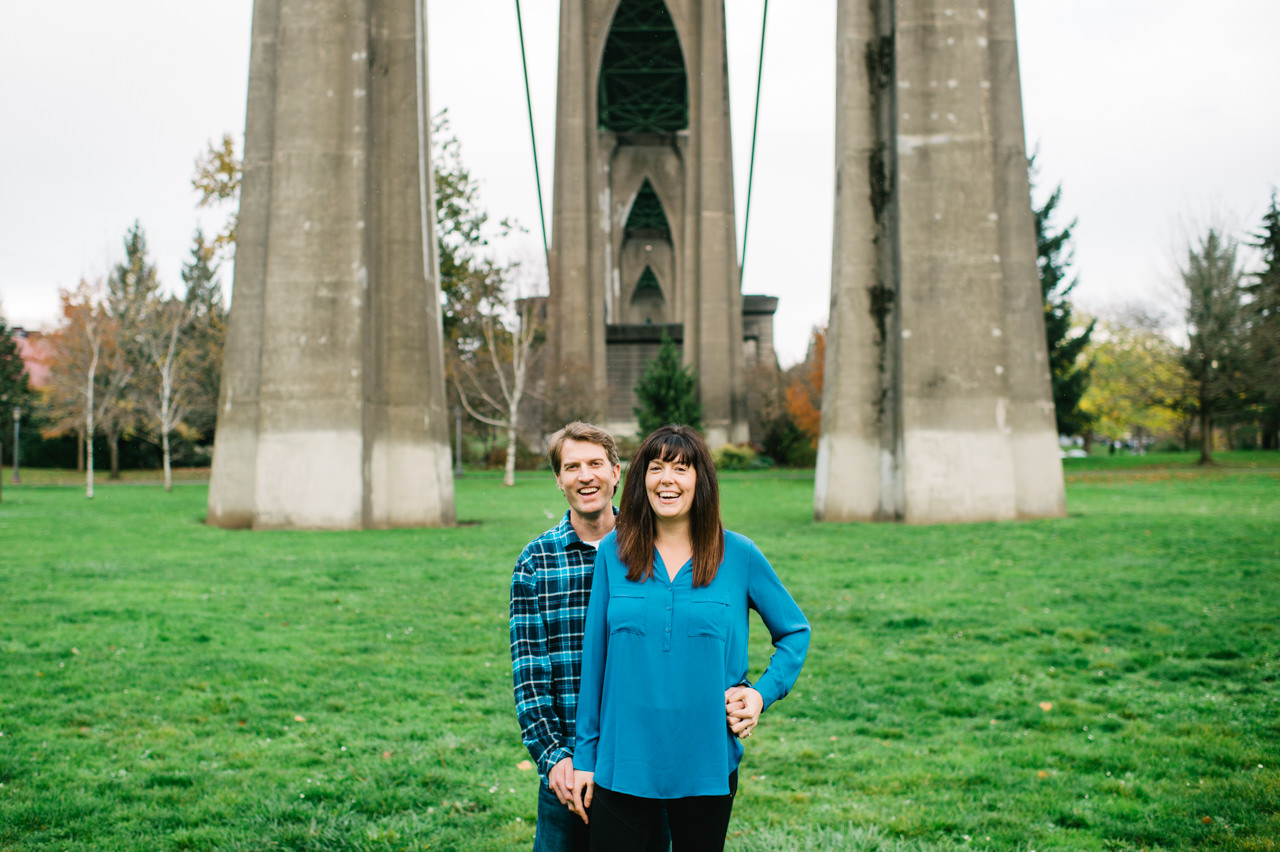 fall-cathedral-park-engagement-13.jpg