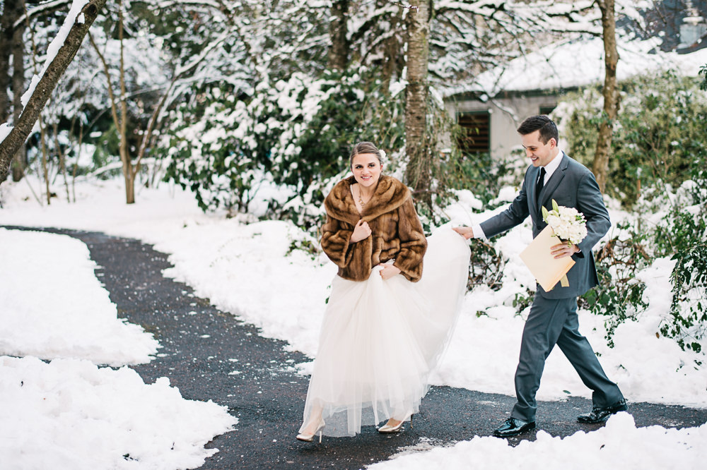 portland-winter-snow-wedding-028.jpg