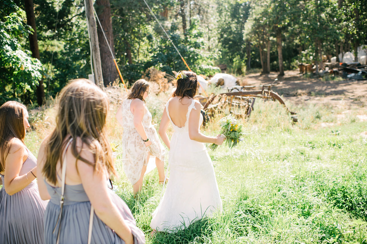 the-dalles-columbia-gorge-backyard-wedding-044.jpg