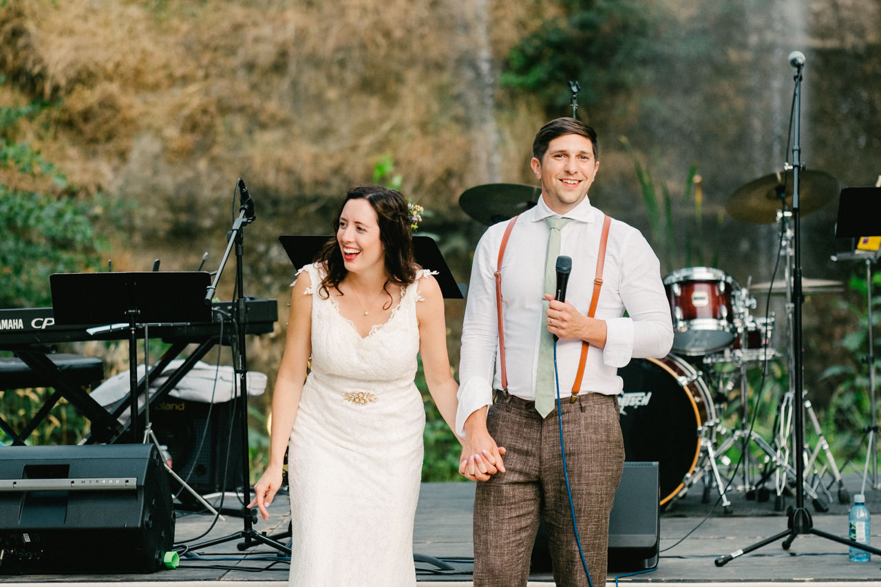 the-dalles-columbia-gorge-backyard-wedding-102.jpg