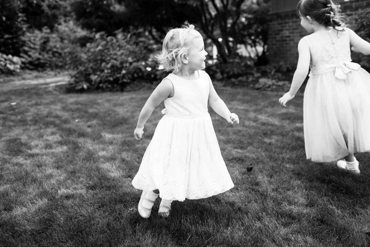 backyard-vancouver-washington-wedding-044.jpg