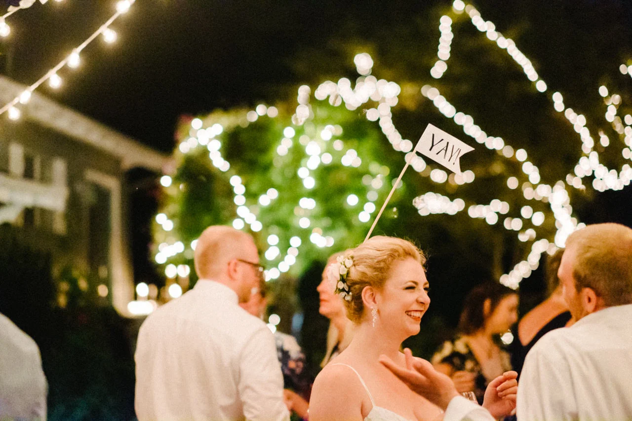 backyard-vancouver-washington-wedding-102.jpg