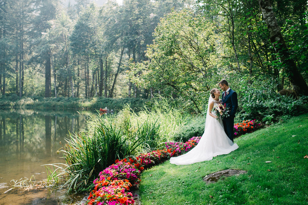 bridal-veil-lakes-oregon-wedding-035.jpg