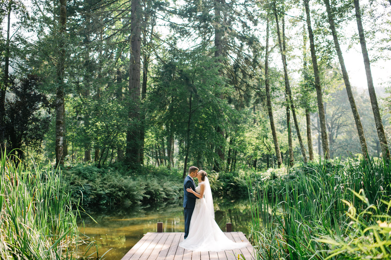 bridal-veil-lakes-oregon-wedding-037.jpg