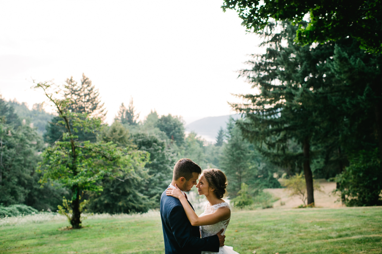 bridal-veil-lakes-oregon-wedding-082.jpg