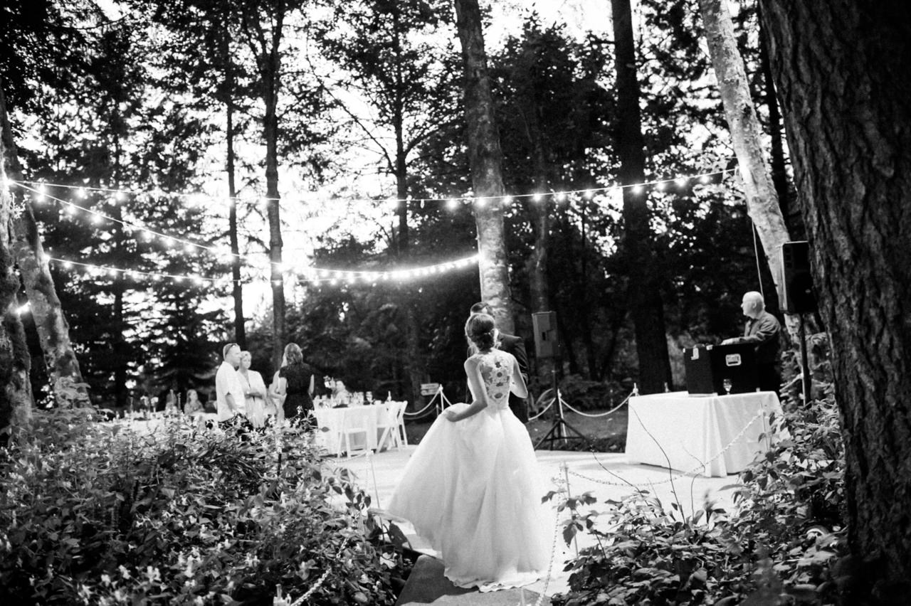 bridal-veil-lakes-oregon-wedding-105.jpg