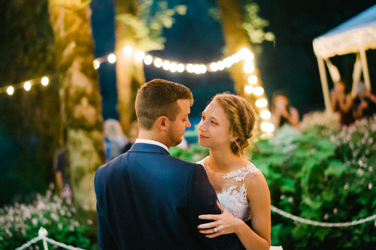 bridal-veil-lakes-oregon-wedding-106.jpg