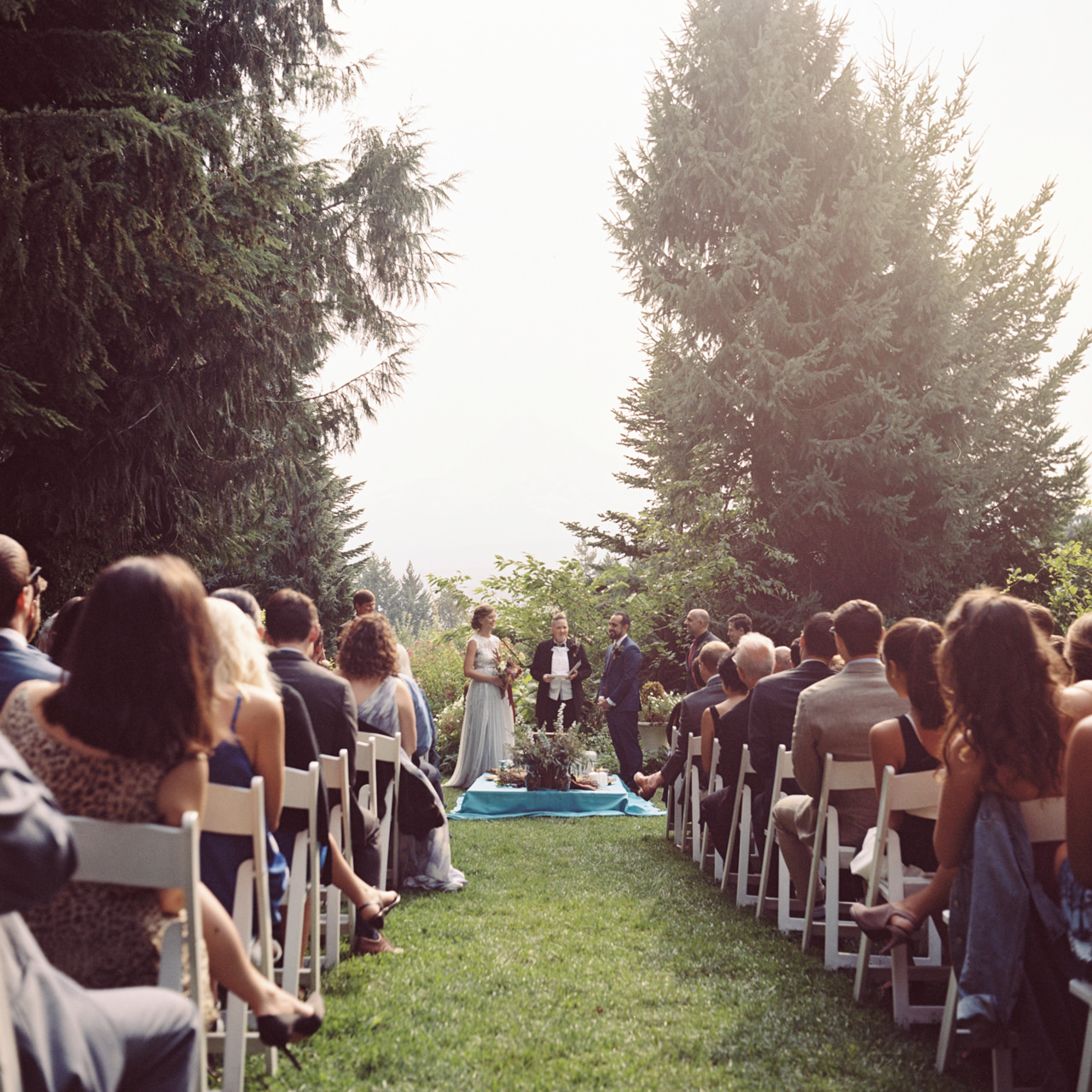 mt-hood-organic-farms-film-wedding-14a.jpg