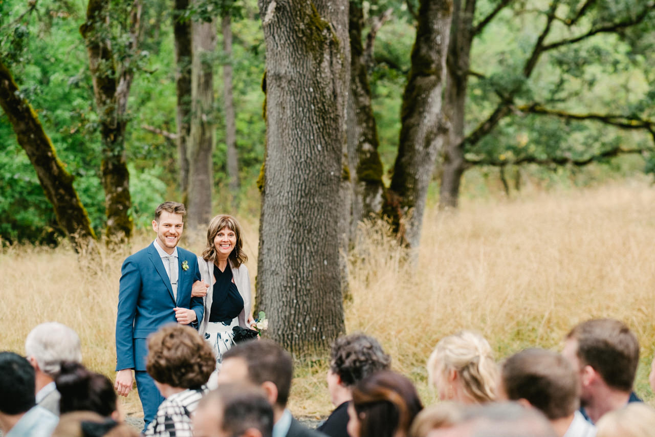 mt-pisgah-oregon-september-wedding-093a.jpg