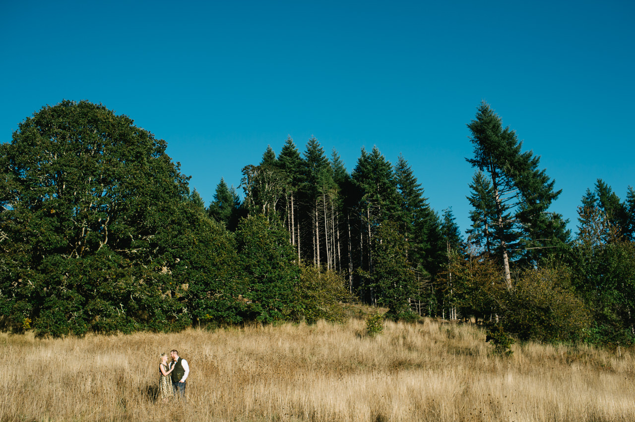 beazell-memorial-forest-philomath-wedding-056.jpg