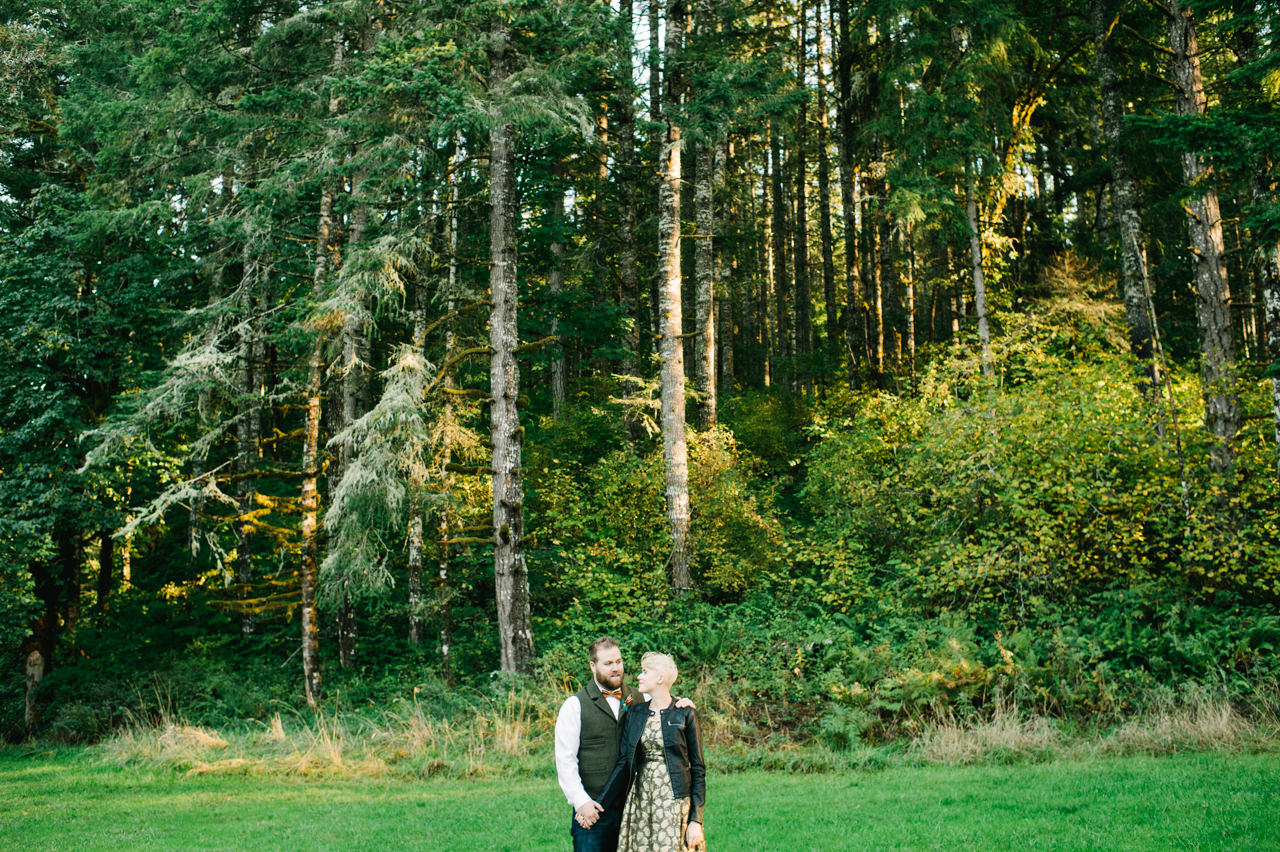 beazell-memorial-forest-philomath-wedding-057.jpg