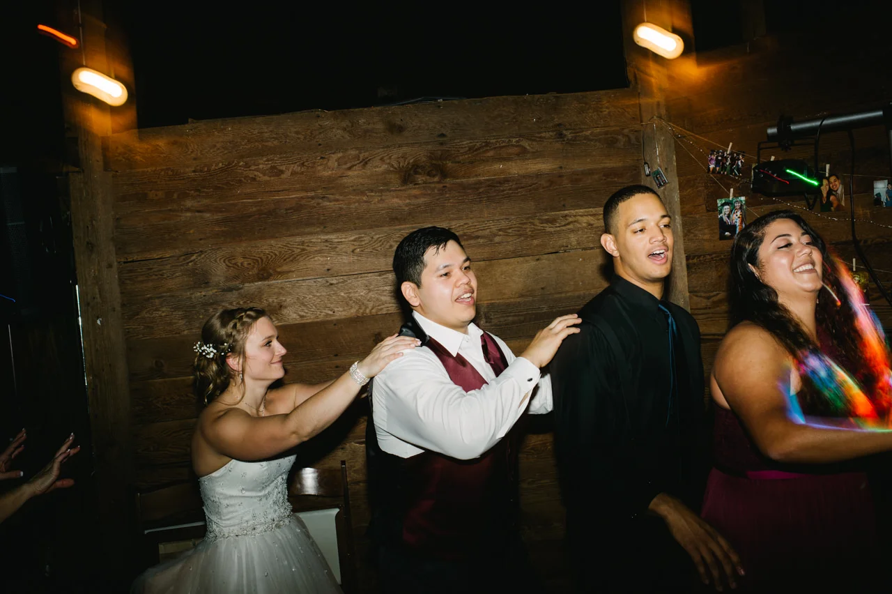 mcmenamins-cornelius-pass-wedding-114.jpg