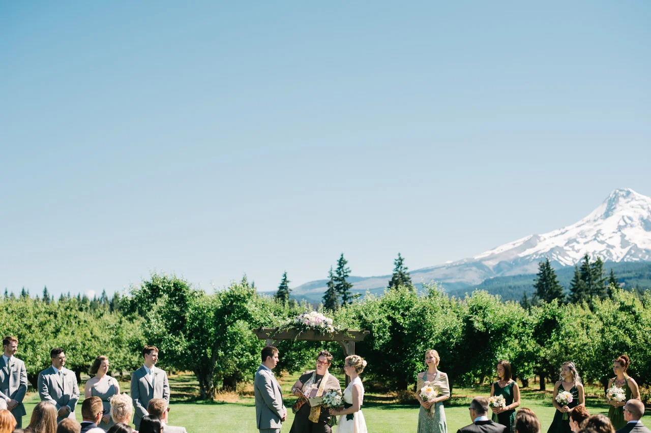 mt-view-orchards-oregon-wedding-056b.jpg