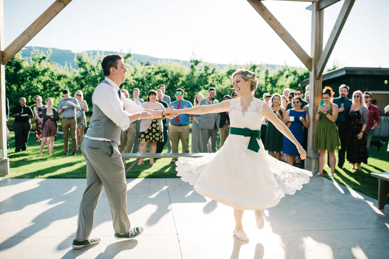 mt-view-orchards-oregon-wedding-089.jpg