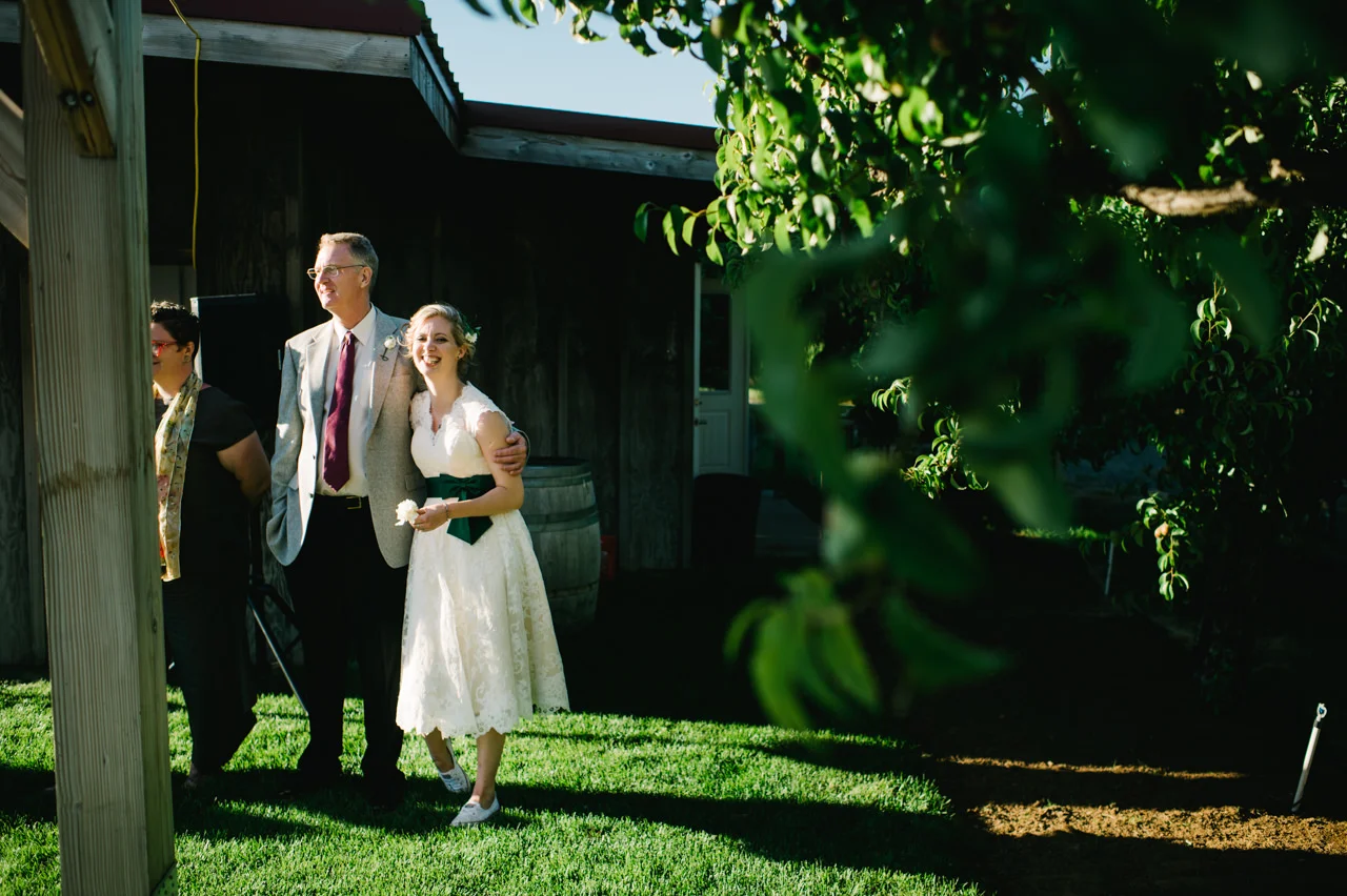 mt-view-orchards-oregon-wedding-098.jpg