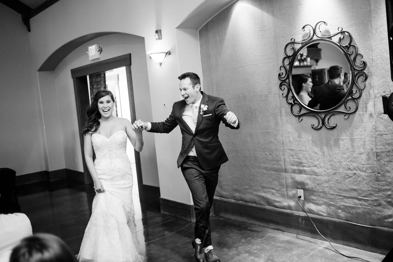 zenith-vineyards-salem-oregon-wedding-066.jpg