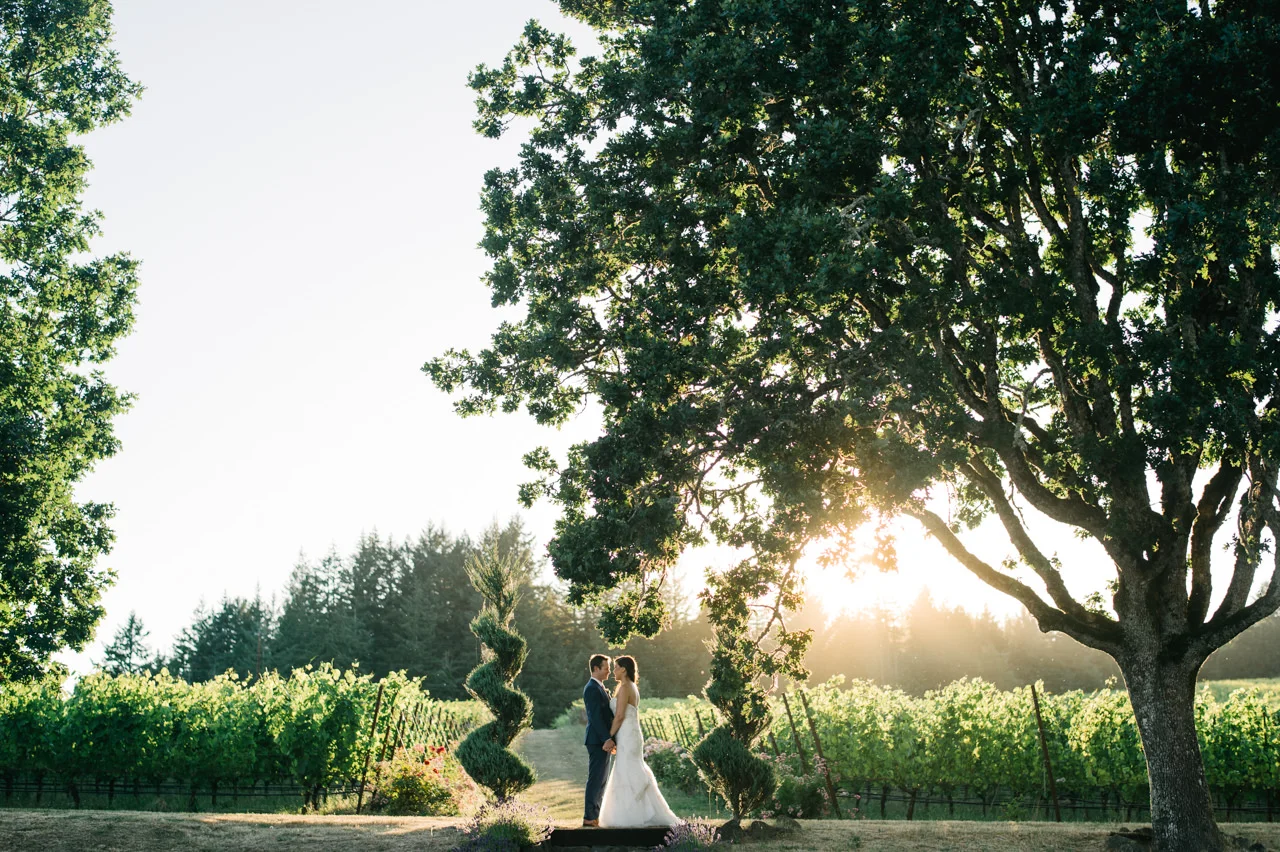 zenith-vineyards-salem-oregon-wedding-078.jpg