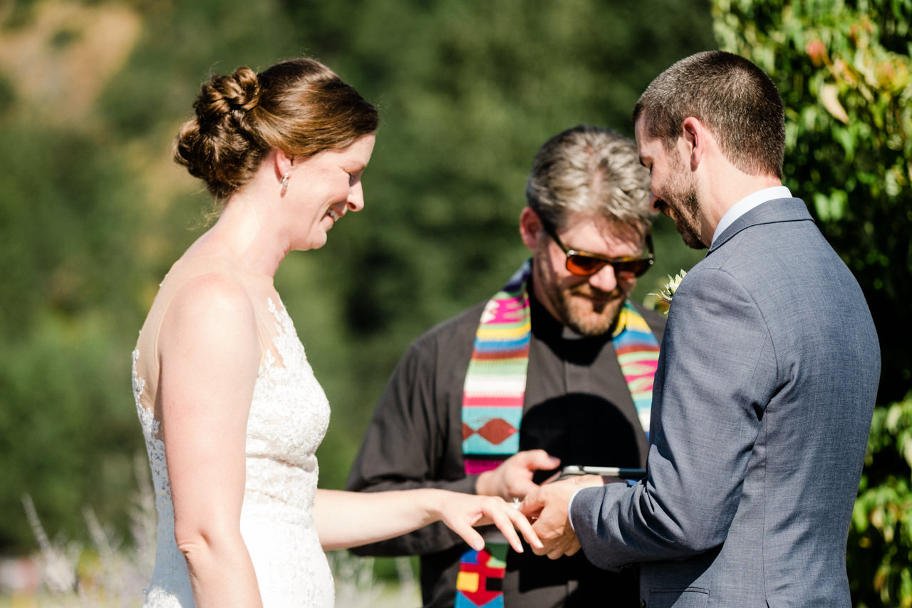 trout-lake-abbey-washington-wedding-065.jpg