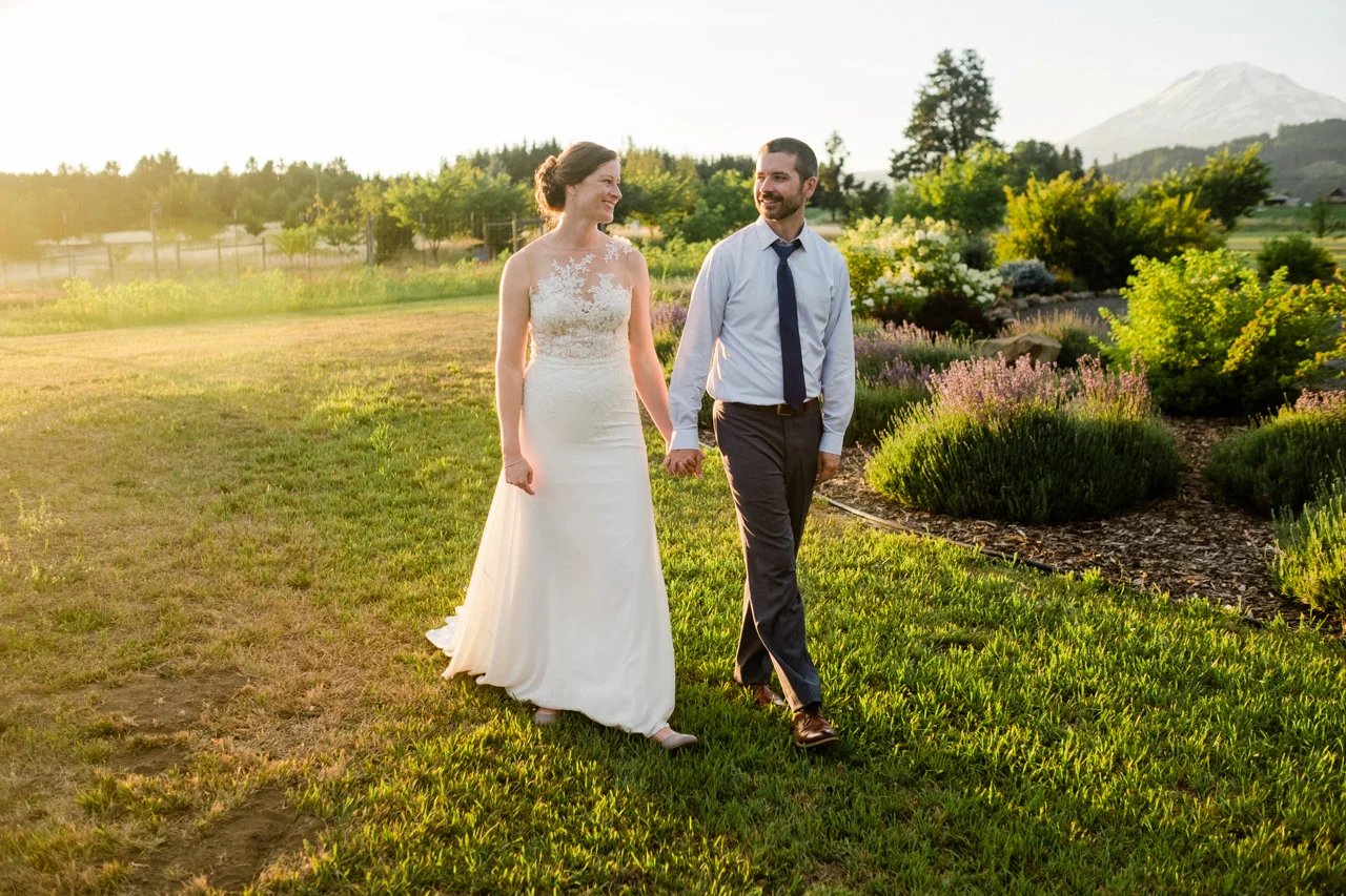 trout-lake-abbey-washington-wedding-117.jpg