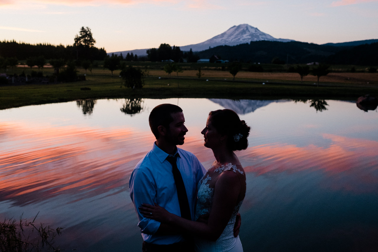 trout-lake-abbey-washington-wedding-122.jpg