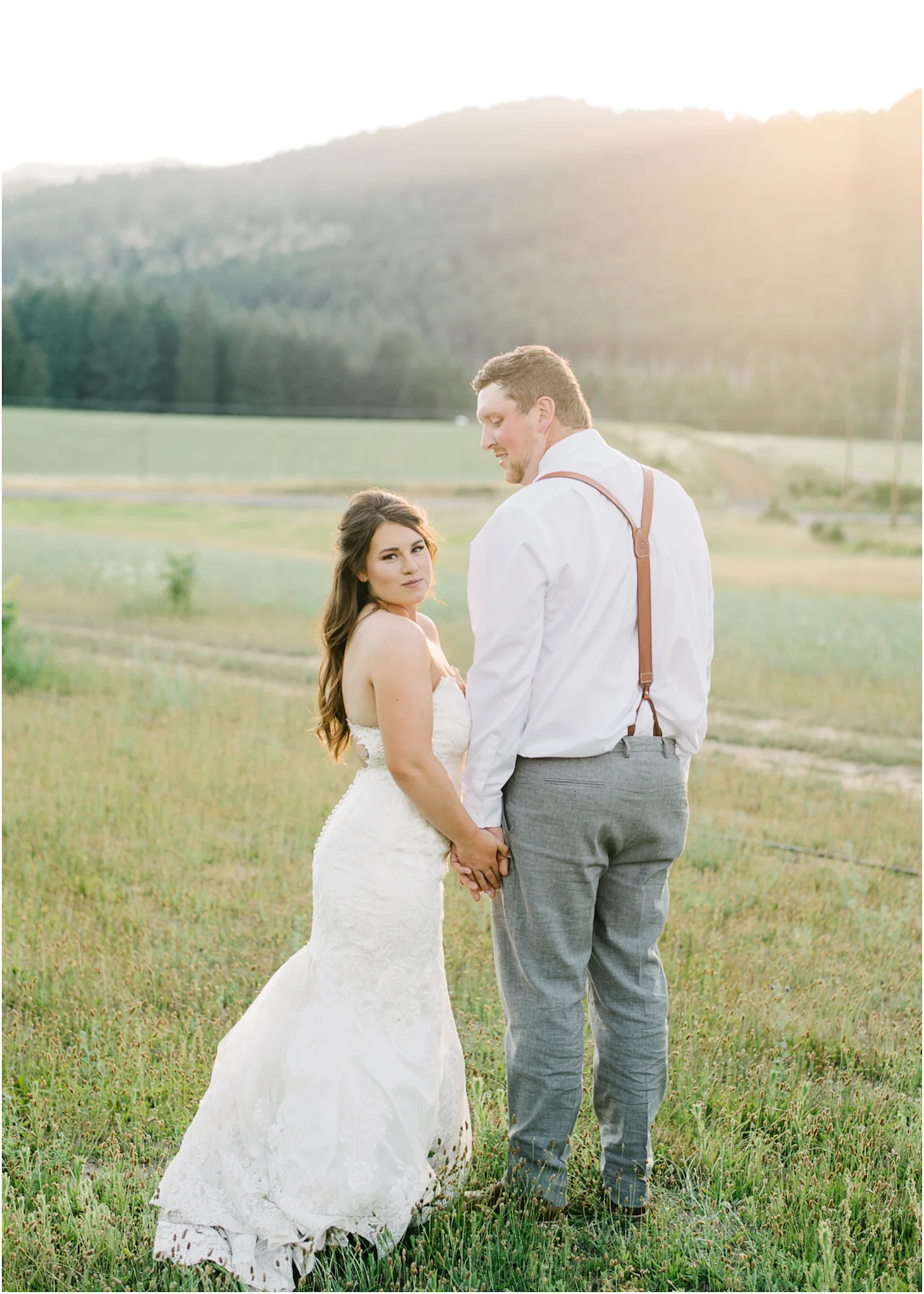 tin-roof-barn-washington-wedding-097a.jpg
