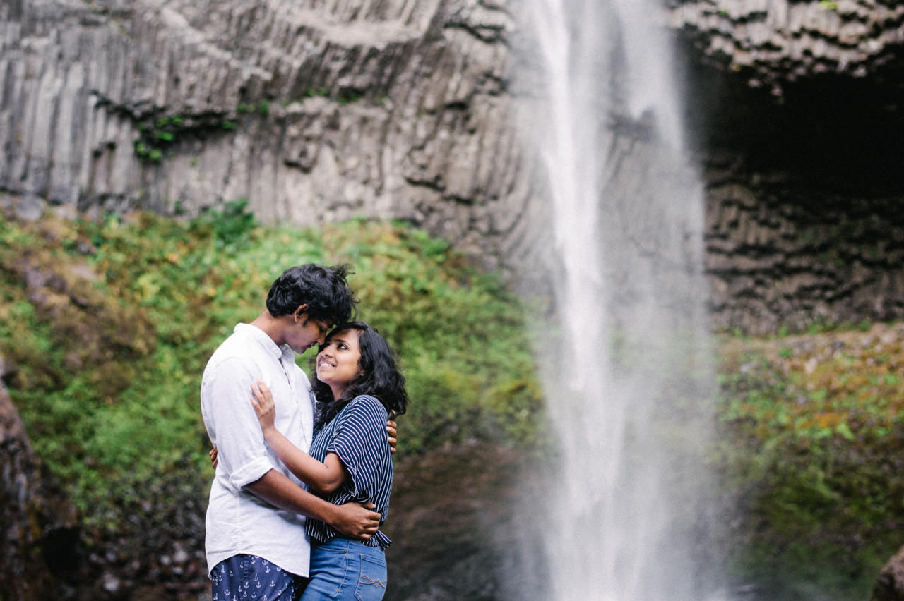 portland-latourell-falls-proposal-engagement-033.jpg