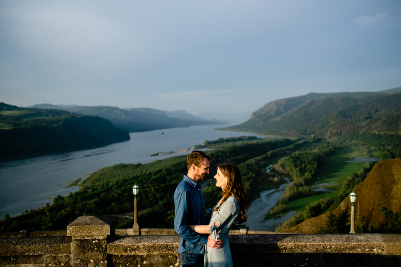 columbia-gorge-latourell-waterfall-engagement-035.jpg