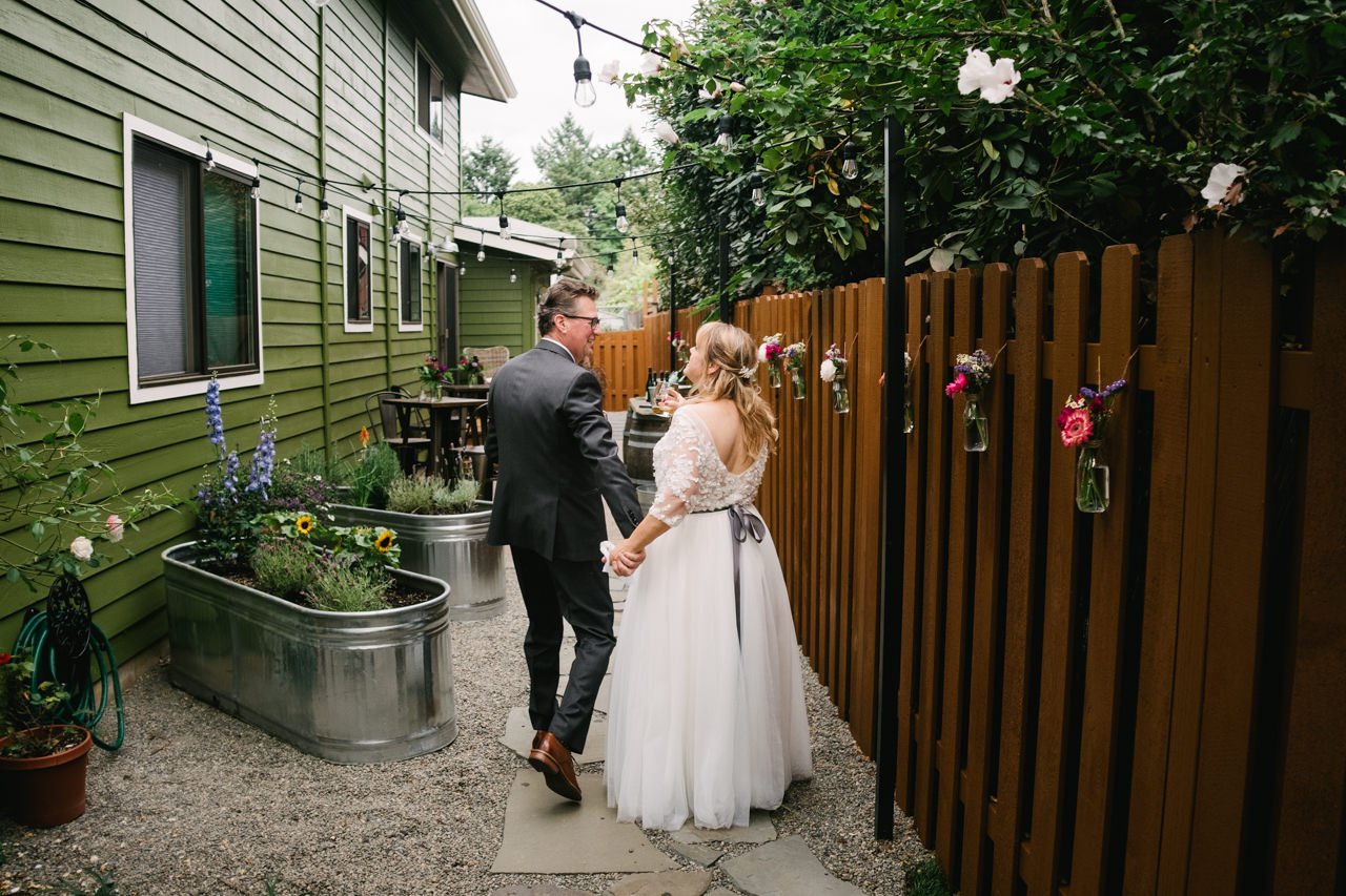 portland-backyard-couple-firehouse-wedding-063.JPG