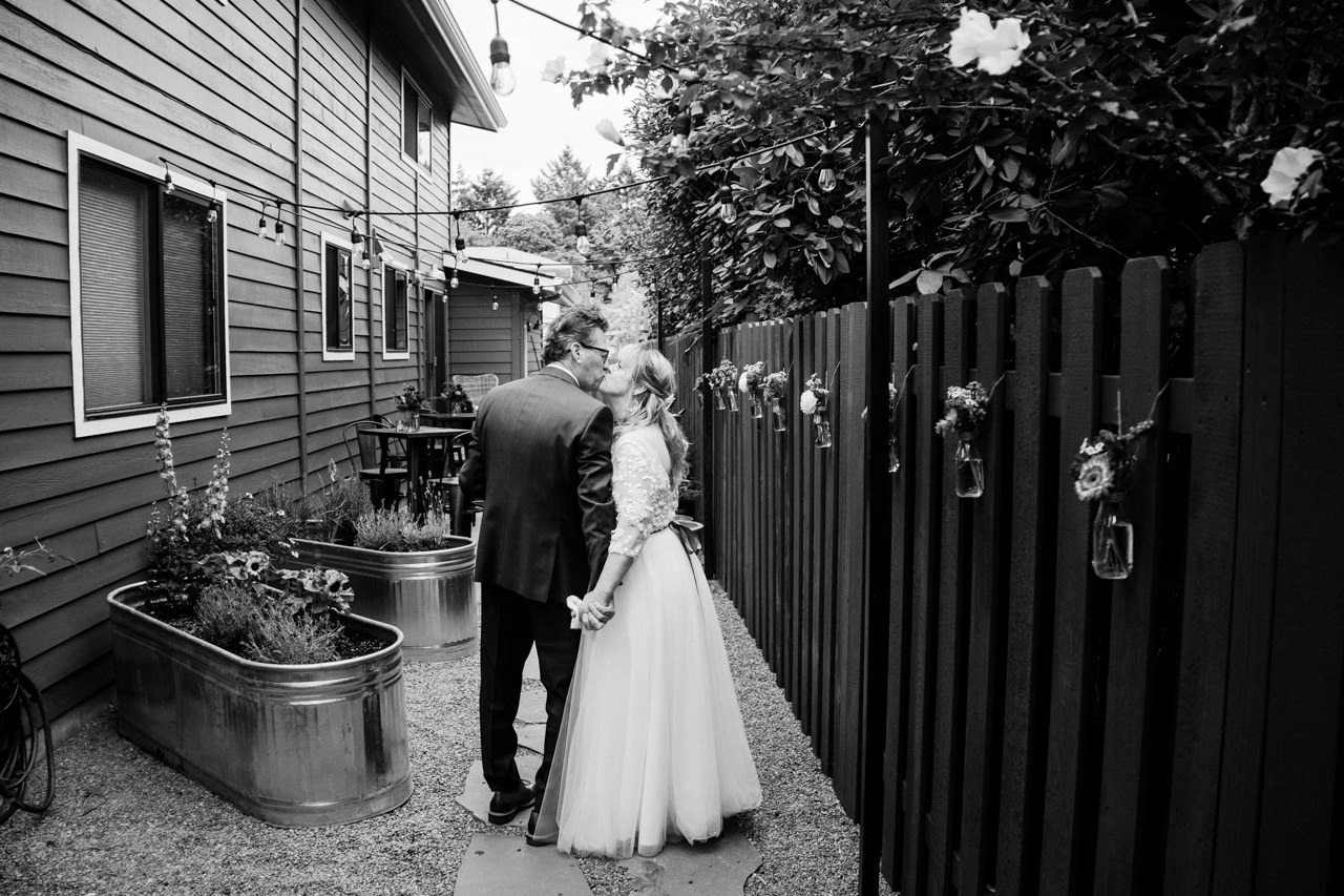 portland-backyard-couple-firehouse-wedding-064.JPG