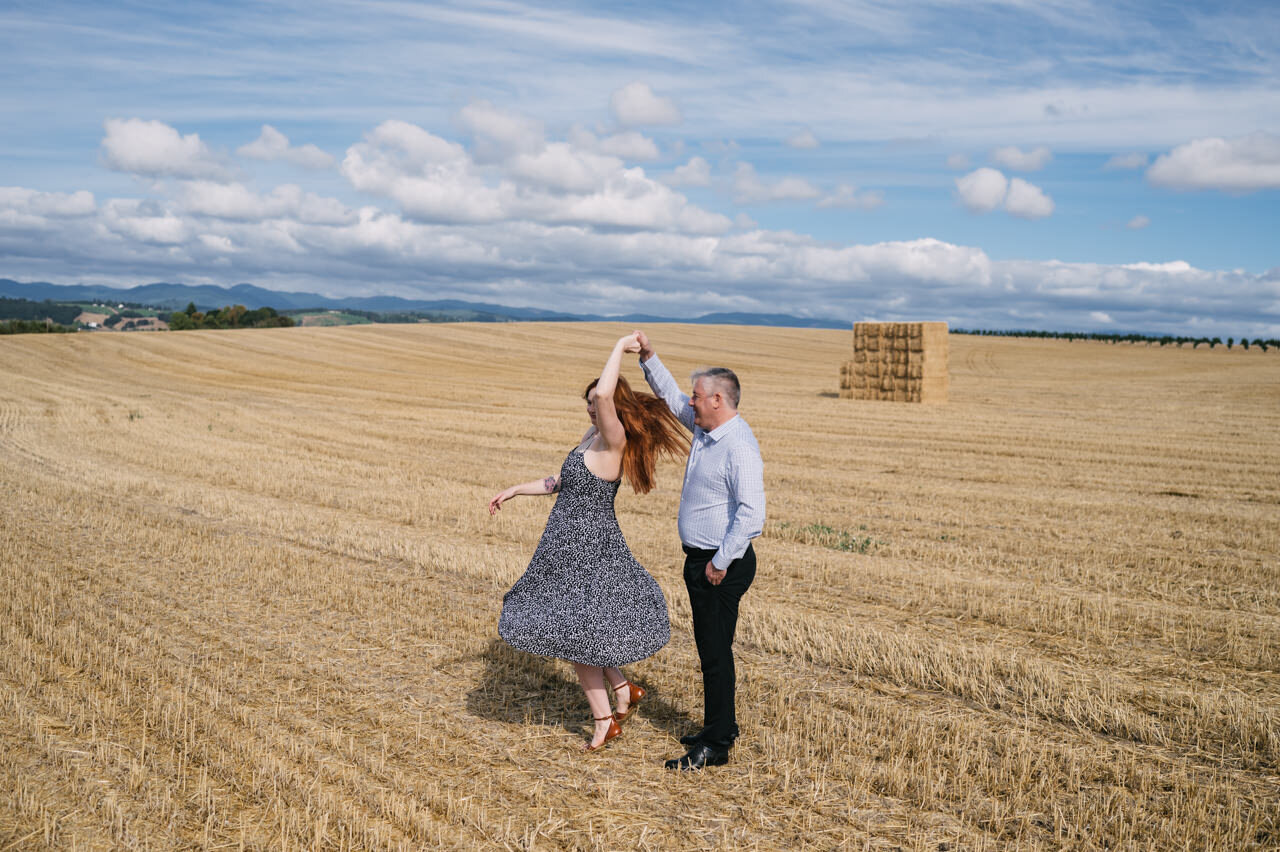 canas-feast-wine-oregon-engagement-photos-025.jpg