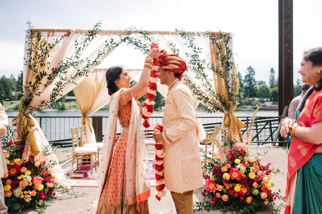  Bride exchanges garland with groom in Indian ceremony 