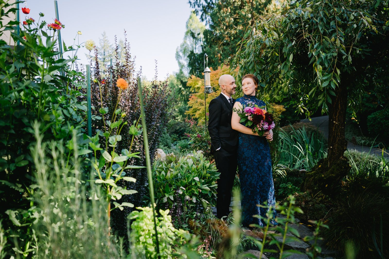 portland-oregon-backyard-blue-dress-wedding-007.JPG