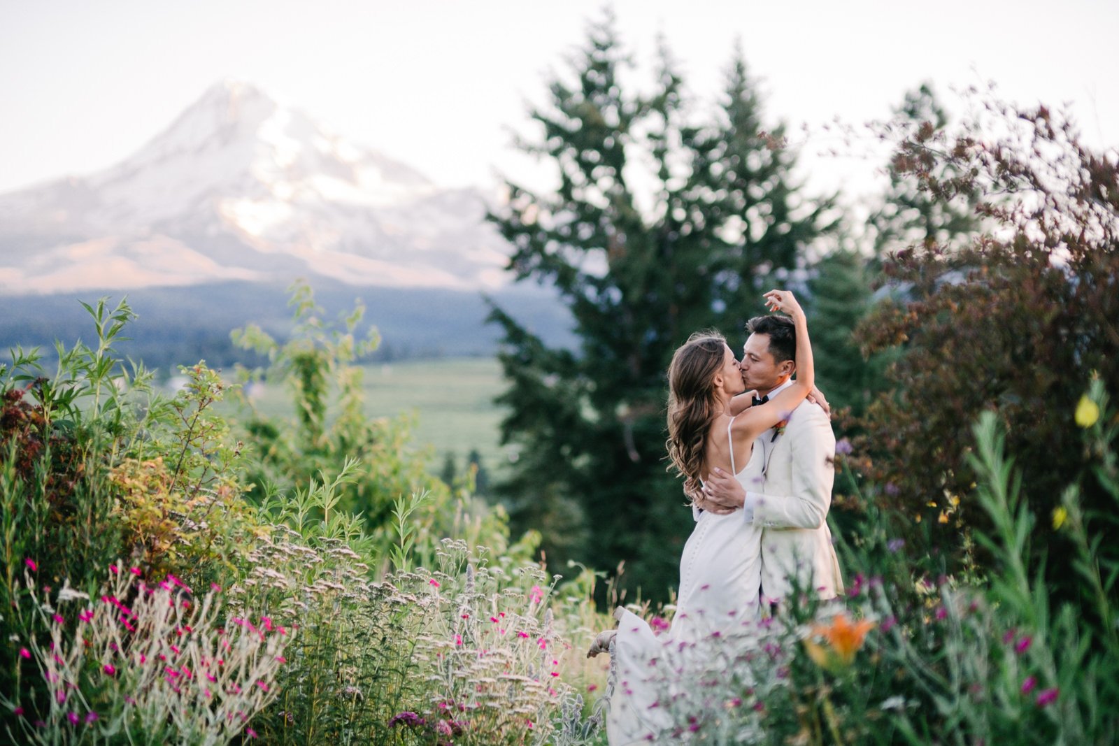 hood-river-mt-hood-organic-farms-wedding-114.JPG