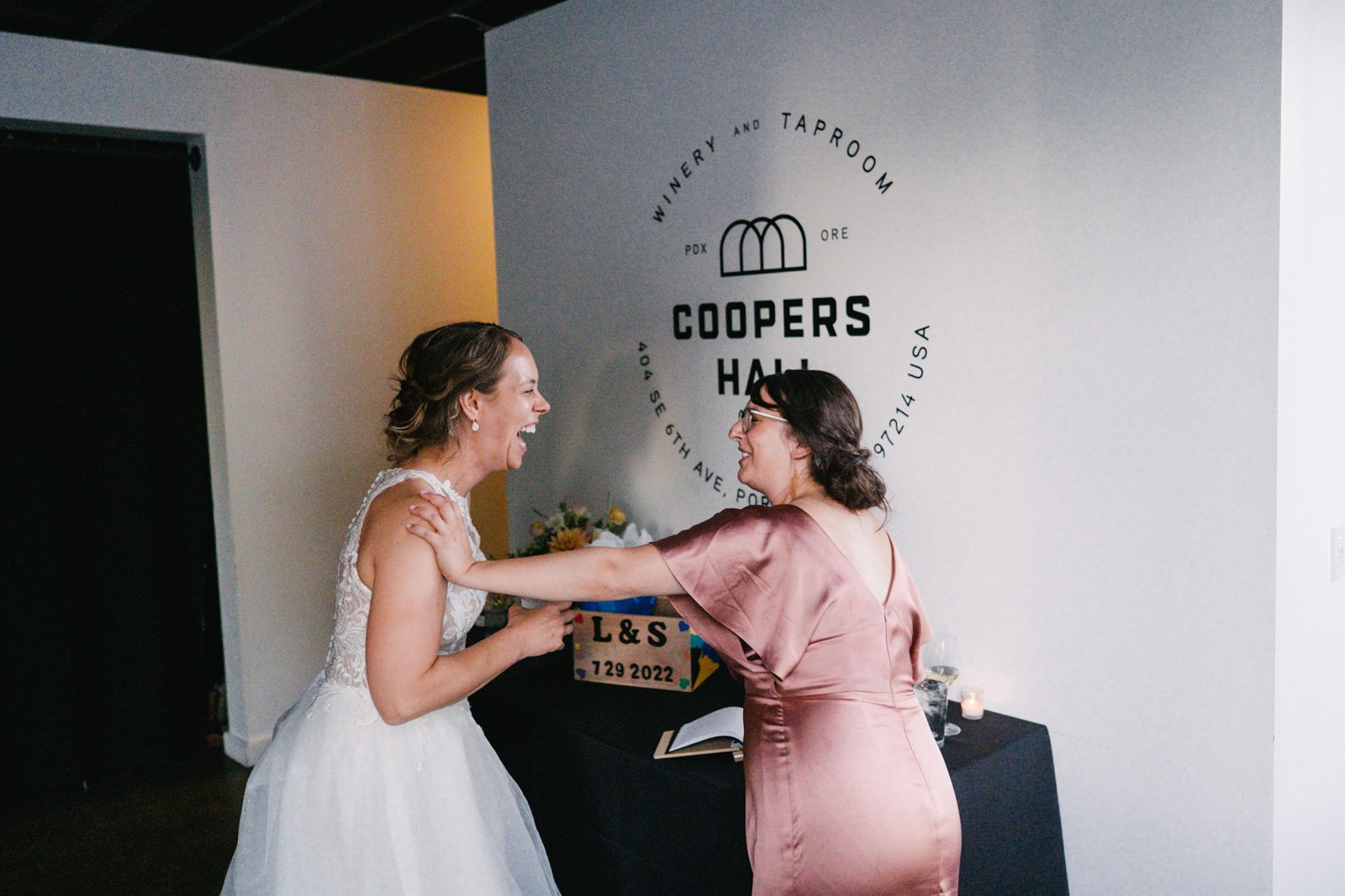 coopers-hall-party-wedding-074.JPG