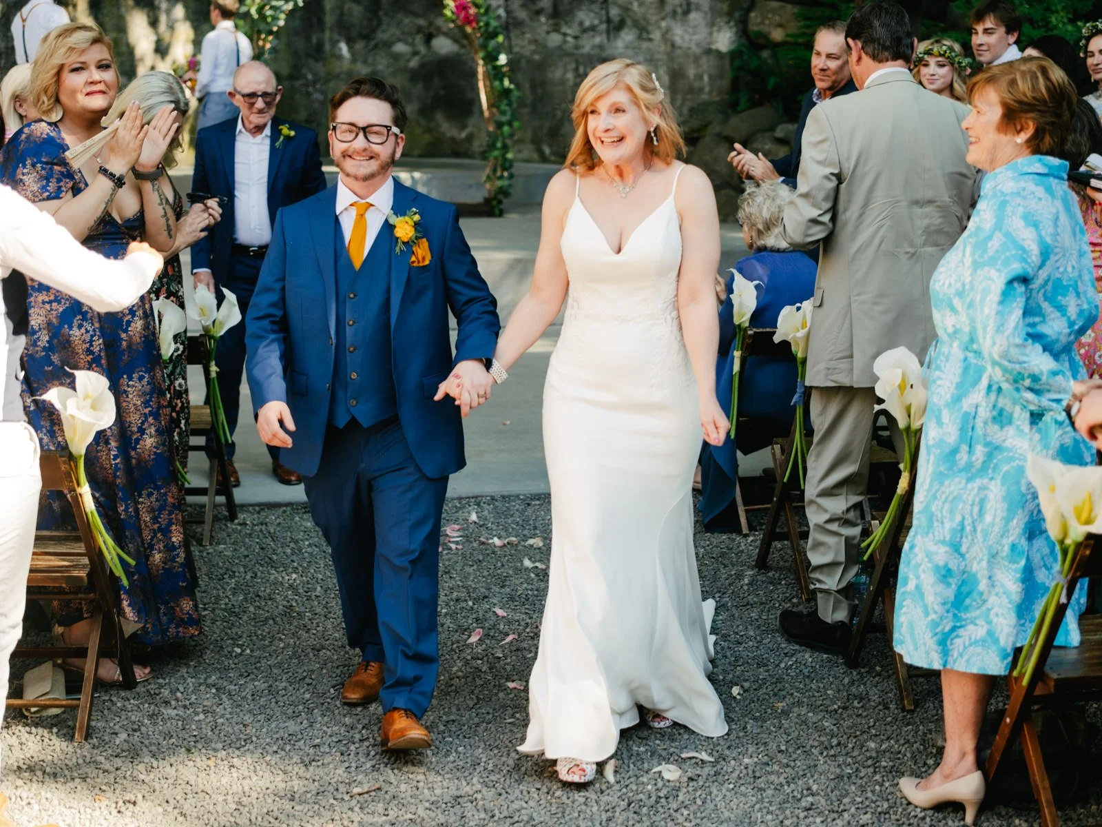 the ruins hood river wedding